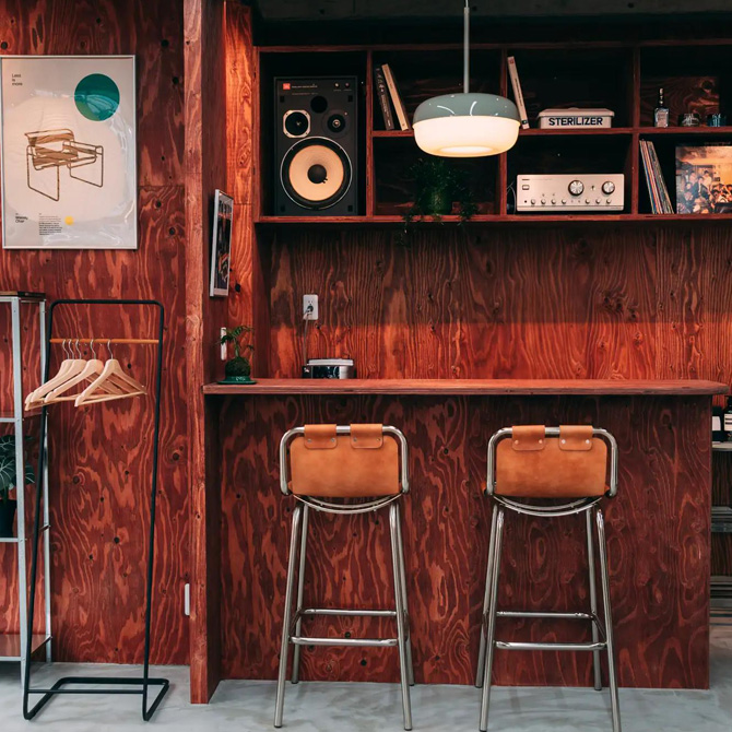 Ruff cutters 立川別館内外観